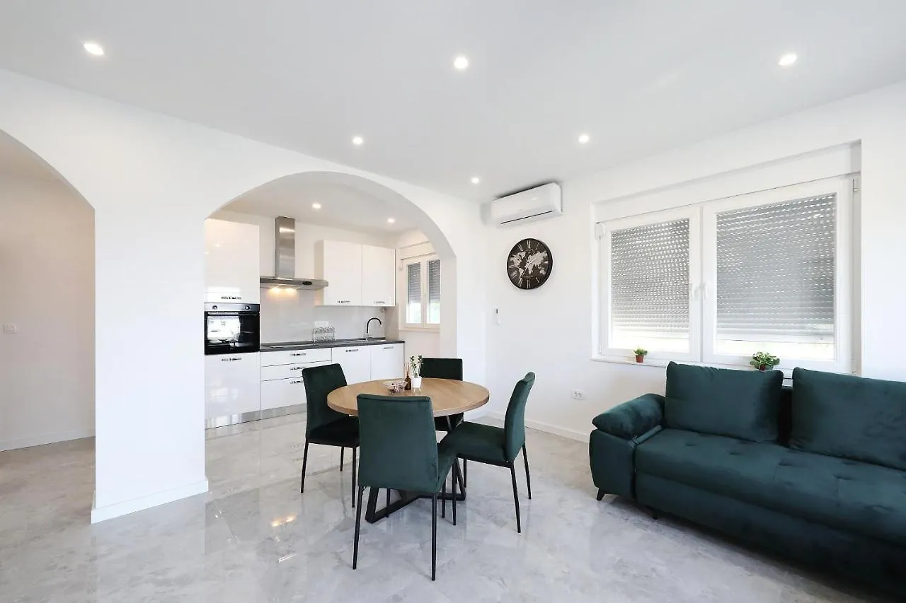 Apartmán Sea Pearl 2 - Vision Kali
